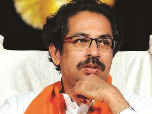 सेनेच्या खासदारांना ३ ओळींचा ‘व्हिप’ हे आदेश मतदानावेळी ठाकरे गटाच्या भूमिकेकडे लक्ष