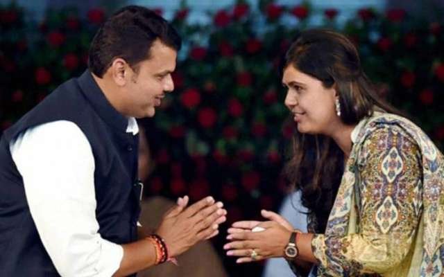 माझं तिकीट राज्यानं नव्हे देशानं ठरवलं; उपमुख्यमंत्री देवेंद्र फडणवीस यांना स्वपक्षियांचा टोला?
