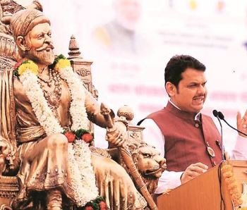 ‘मॉरिशसमधील महाराष्ट्र भवनसाठी आठ कोटी’, 10 विद्यार्थ्यांना शिष्यवृत्तीही