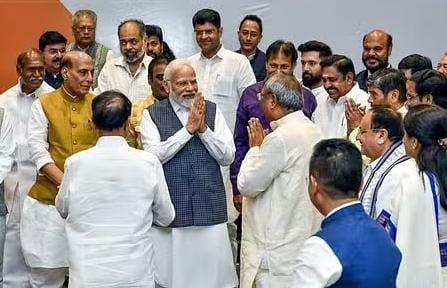 PM मोदींचा NDA खासदारांना संदेश;मुस्लिम महिलांसह रक्षाबंधन करुन प्रत्येक घटकाशी जोडा