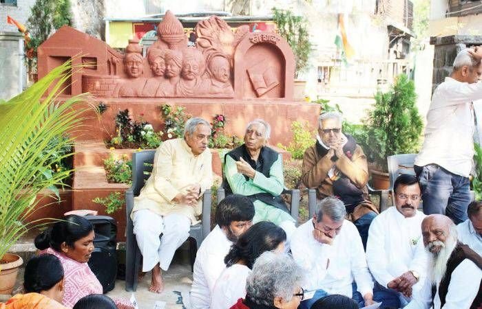 संविधानिक मूल्ये पायदळी डॉ. बाबा आढाव ‘आत्मक्लेश’ला राज्यभरातून पाठिंबा; प्रत्येक जिल्ह्यात लाक्षणिक उपोषणही