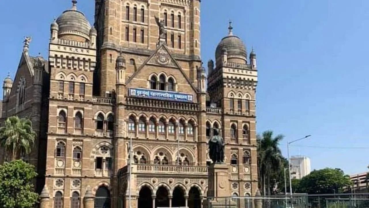 मुंबई महापालिकांच्या निवडणुकीबद्दल मोठी मागणी करत आमदाराचे थेट मुख्यमंत्री देवेंद्र फडणवीसांना पत्र, म्हणाला…