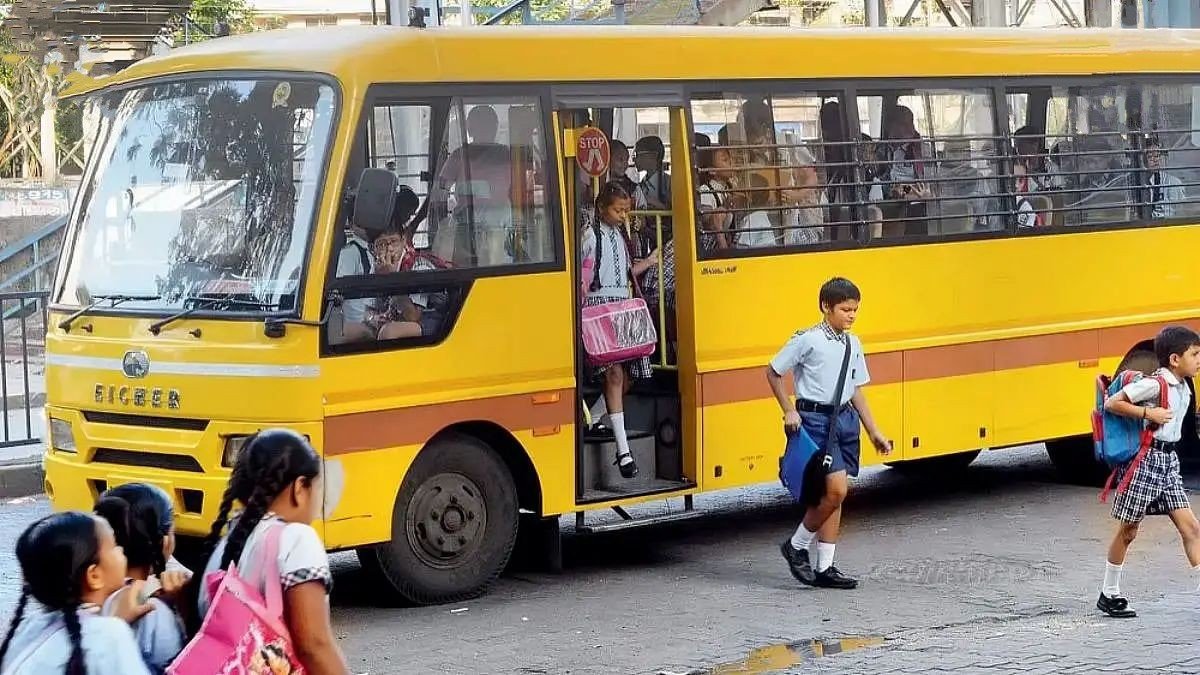 महाराष्ट्र सरकार अॅक्शन मोडमध्ये, स्कूल बसेससाठी पुढच्या वर्षीपासून नवे नियम; नियम लागू करण्यामागील कारणे वाचा